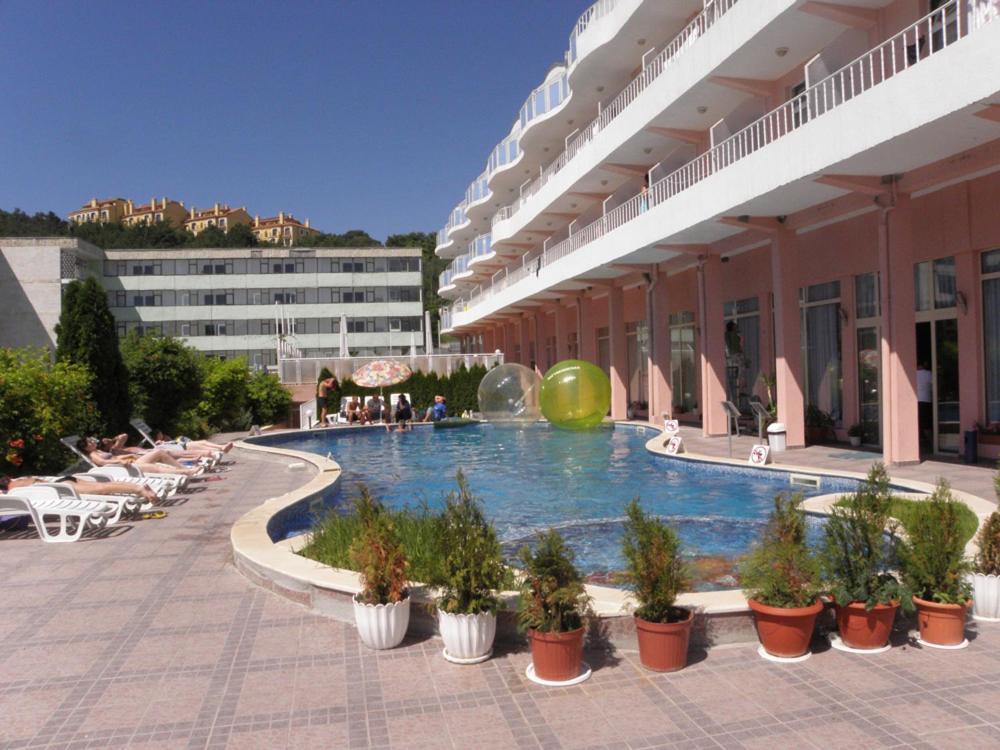 Hotel Fregata Kranevo Exteriör bild