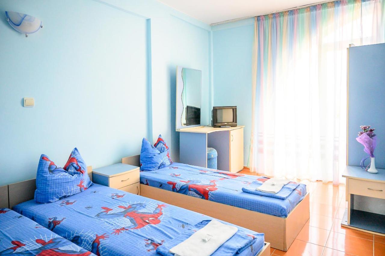 Hotel Fregata Kranevo Exteriör bild